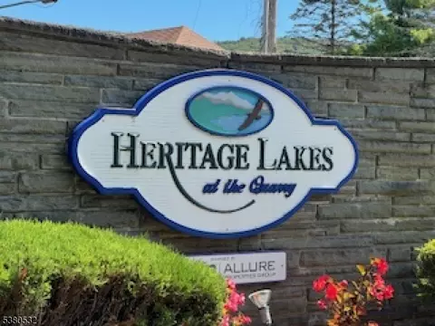 36 Burlington Ct #36, Hamburg, NJ 07419