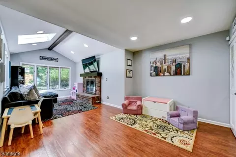 18 Iowa Rd, Wayne, NJ 07470 photo 15