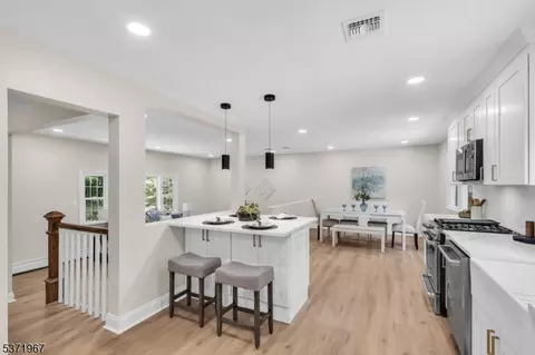 44 Riceman Rd, Berkeley Heights, NJ 07922 photo 15
