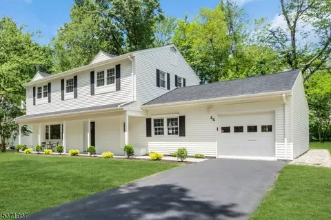44 Riceman Rd, Berkeley Heights, NJ 07922 photo 2