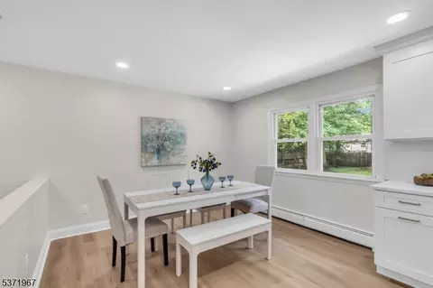 44 Riceman Rd, Berkeley Heights, NJ 07922 photo 11