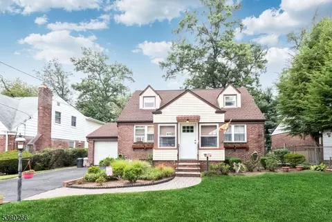 36-09 Hale Pl, Fair Lawn, NJ 07410