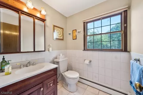119 Pleasantview Dr, Wayne, NJ 07470 photo 12