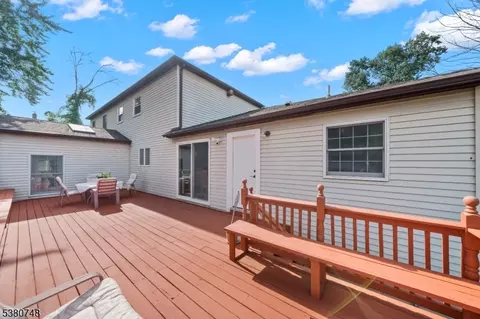 119 Pleasantview Dr, Wayne, NJ 07470 photo 23