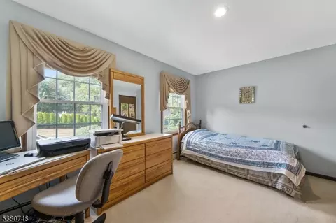 119 Pleasantview Dr, Wayne, NJ 07470 photo 13