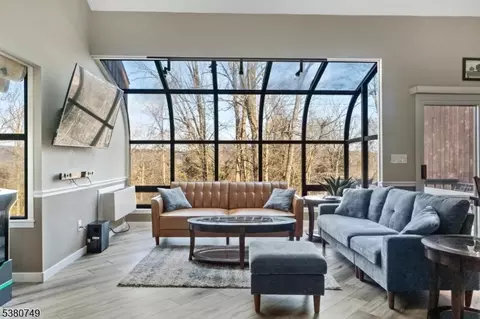 12 Augusta Dr #6, Vernon, NJ 07462