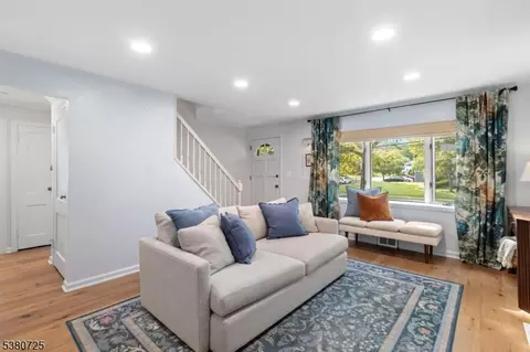 359 Mountain Ave, Springfield, NJ 07081 photo 7