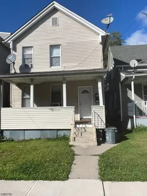31 Mitchell St, West Orange, NJ 07052