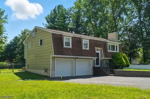 806 E Baldwin St, Hackettstown, NJ 07840