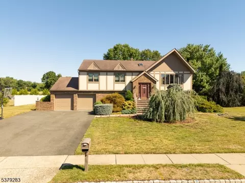 35 Randolph St, Lincoln Park, NJ 07035