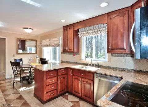 90 Old Brookside Rd, Randolph, NJ 07869 photo 12