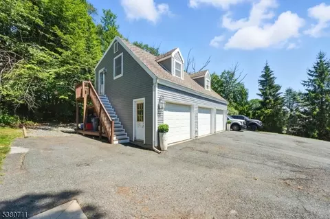 75 Calais Rd, Randolph, NJ 07869 photo 5