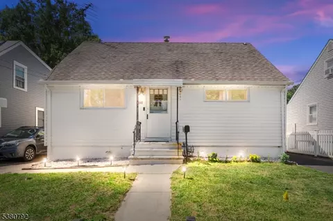 210 Buchanan St, Linden, NJ 07036