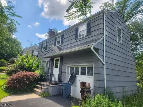 172 Colonial Rd, Summit, NJ 07901