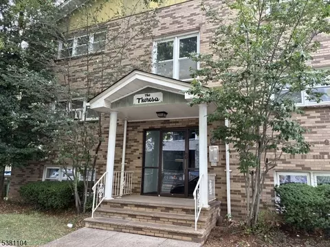 28 W Elizabeth Ave #A3, Linden, NJ 07036