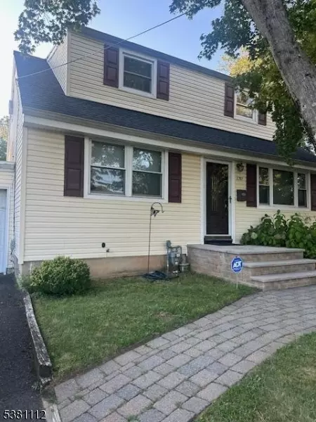 1707 Mountain Ave, Scotch Plains, NJ 07076