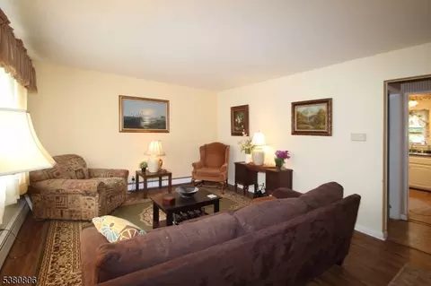 78 Van Duyne Ave, Wayne, NJ 07470 photo 4