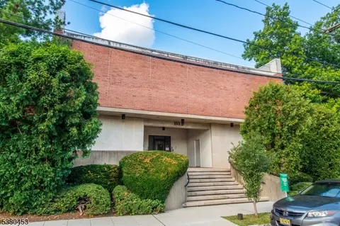 103 Park Ave #D4, Summit, NJ 07901