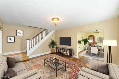 16 Forest Ave, Nutley, NJ 07110 photo 6