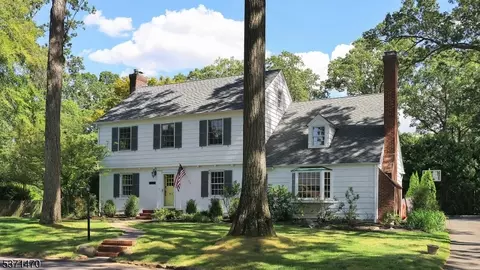 14 Bennett Pl, Westfield, NJ 07090