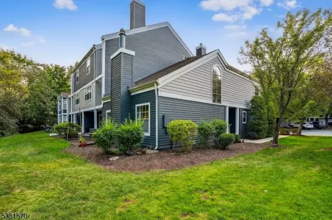 236 Longview Rd, Bridgewater, NJ 08807
