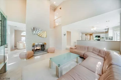 99 Eileen Dr, Cedar Grove, NJ 07009 photo 14