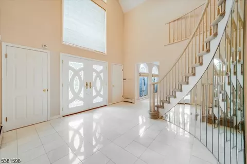 99 Eileen Dr, Cedar Grove, NJ 07009 photo 6