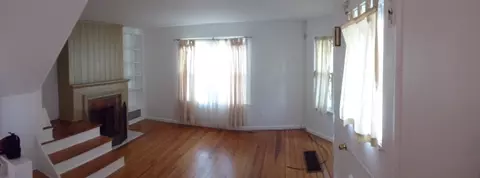 Living - 842 Berkeley Ave, Plainfield, NJ 07062 photo 4 of 5