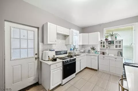 112 E Union Ave, Bound Brook, NJ 08805 photo 24