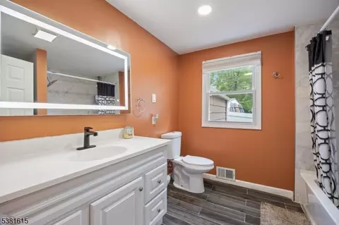 112 E Union Ave, Bound Brook, NJ 08805 photo 10