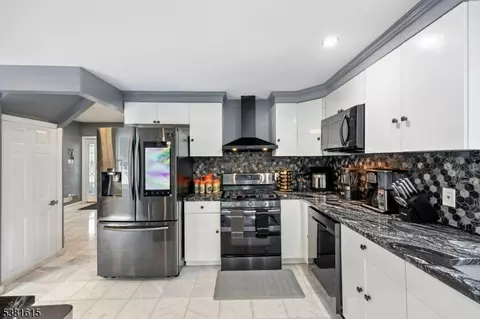112 E Union Ave, Bound Brook, NJ 08805 photo 12