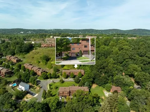 7 Regal Ct #7, Hawthorne, NJ 07506
