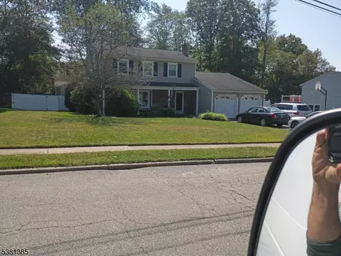 5 Stanley Pl, Budd Lake, NJ 07828