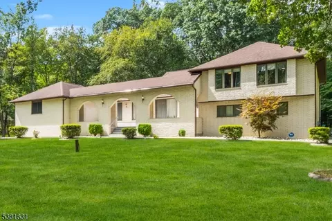46 Union Brick Rd, Blairstown, NJ 07825