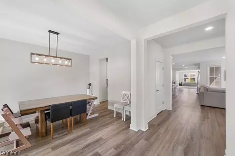 26 E Hartwick Dr, Skillman, NJ 08558 photo 7