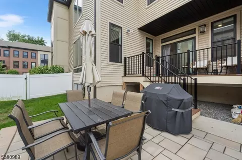 26 E Hartwick Dr, Skillman, NJ 08558 photo 43