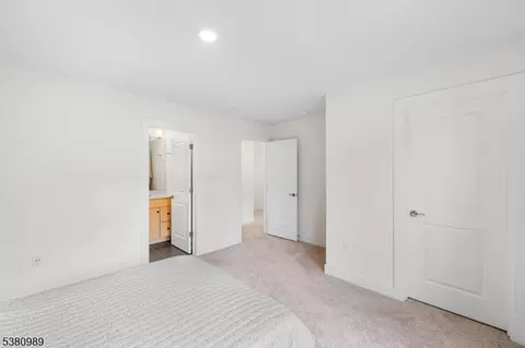 26 E Hartwick Dr, Skillman, NJ 08558 photo 27