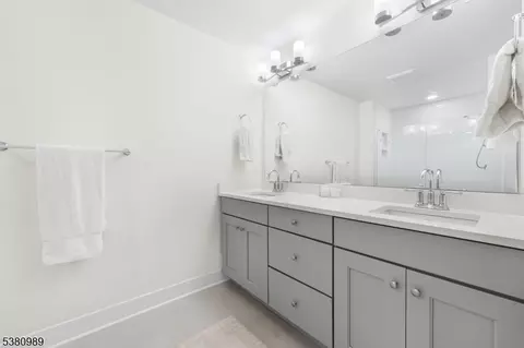 26 E Hartwick Dr, Skillman, NJ 08558 photo 37