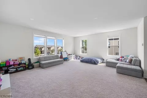 26 E Hartwick Dr, Skillman, NJ 08558 photo 21