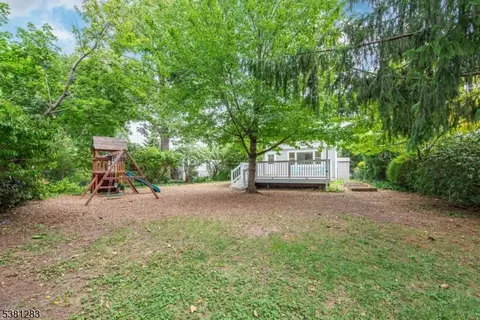 32 Hyde Rd, Bloomfield, NJ 07003 photo 33