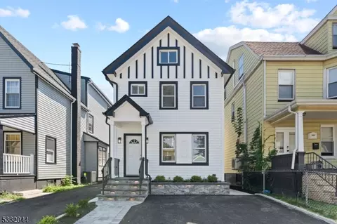 20 Westcott St, East Orange, NJ 07017