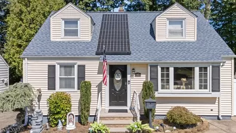 97 Willow St, Fair Lawn, NJ 07410