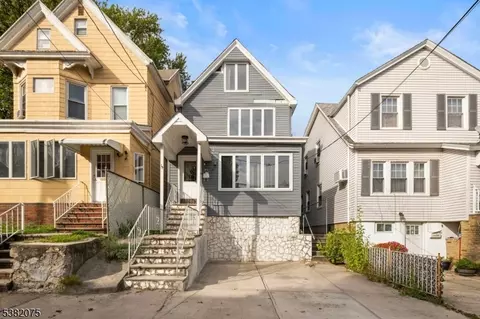 43 W 43rd St, Bayonne, NJ 07002