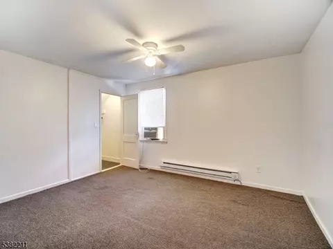 1035 Pine Ave, Union, NJ 07083 photo 24