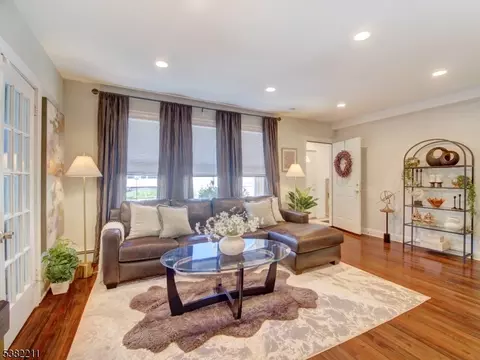 1035 Pine Ave, Union, NJ 07083 photo 7