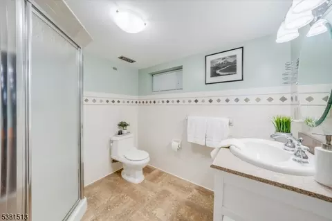 387 Hillside Ave, Springfield, NJ 07081 photo 34