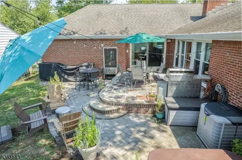 387 Hillside Ave, Springfield, NJ 07081 photo 36