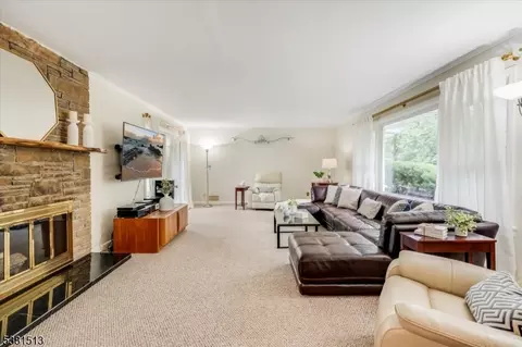 387 Hillside Ave, Springfield, NJ 07081 photo 6