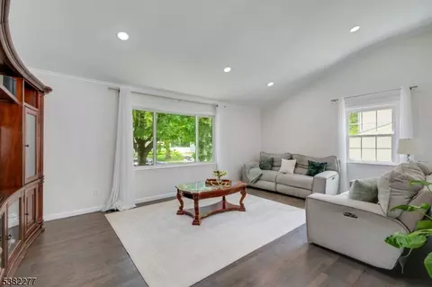 380 Meisel Ave, Springfield, NJ 07081 photo 8