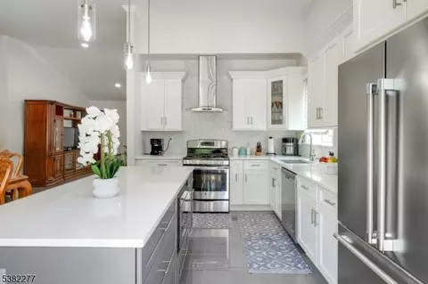 380 Meisel Ave, Springfield, NJ 07081 photo 4